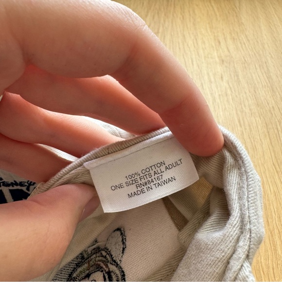 Vintage Disney Mickey Mouse Animal Kingdom Dad Cap Baseball Hat - Picture 6 of 6